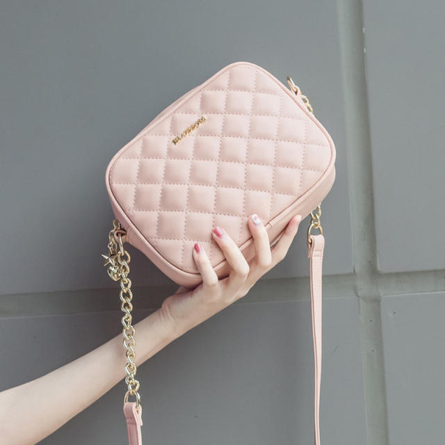 Popular classic quilted pattern sweet square crossbody bag