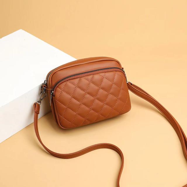 Classic plain color quilted pattern PU leather crossbody bag