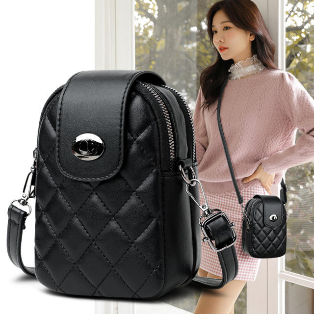 Classic black color quilted pattern PU leather small phone bag