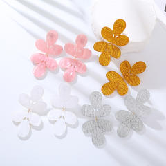 Natural acrylic leaf design earrings