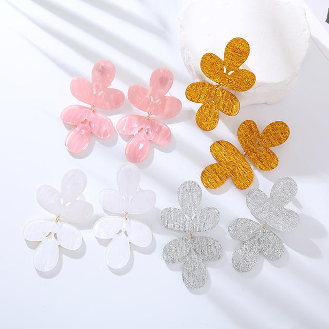 Natural acrylic leaf design earrings