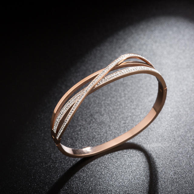 Delicate shining gem setting elegant stainelss steel bangle bracelet