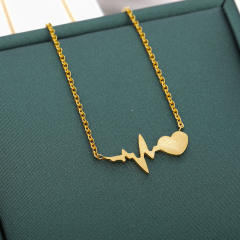 18K heartbeart stainless steel necklace