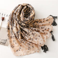 Summer classic leopard grain pattern fashion scarf