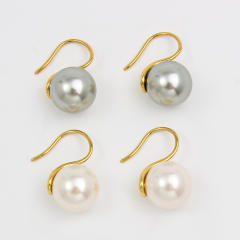 Chic white gray pearl earrings