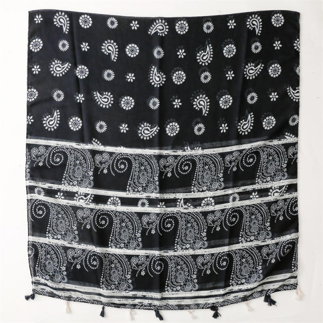 Vintage paisley pattern black color women fashion scarf
