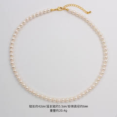 Elegant women pearl necklace gift