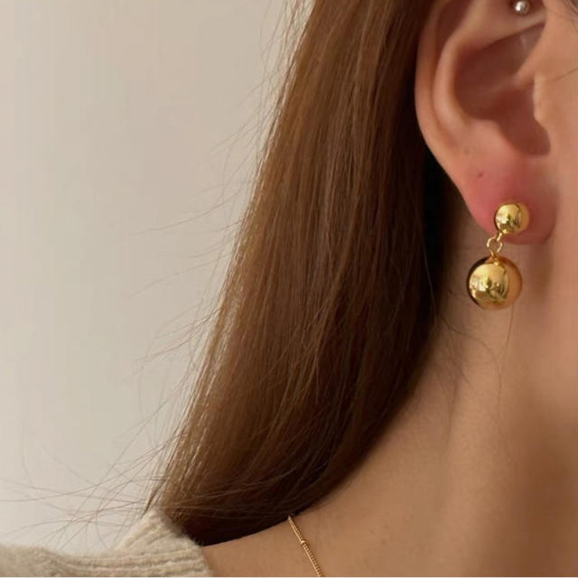 Classic chunky ball stainless steel earrings