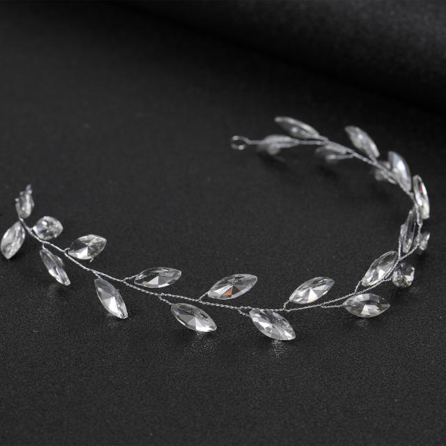 Simple horse eye shape rhinestone wedding hair vines