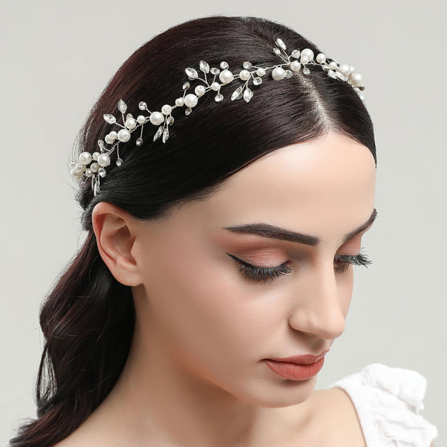 Elegant pearl bead horse eye rhinestone hair vines