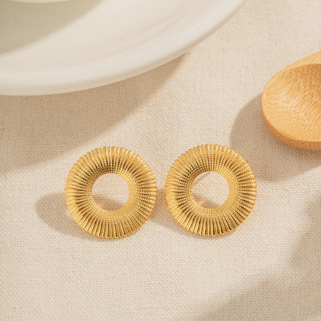 Chunky circle stainless steel studs earrings