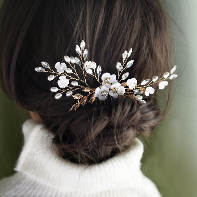 Handmade white flower pearl rhinestone wedding hair combs