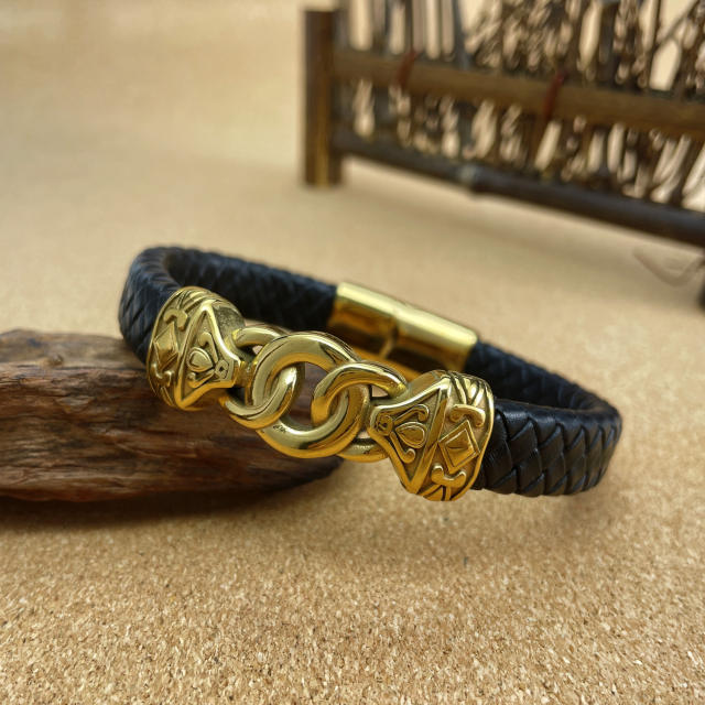 Vintage gold color twist circle pu leather stainless steel bracelet for men