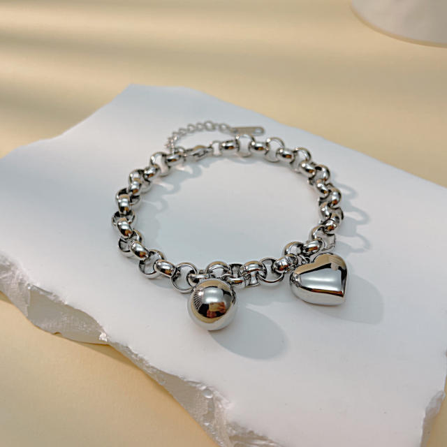 Chunky stainless steel bead heart charm bracelet
