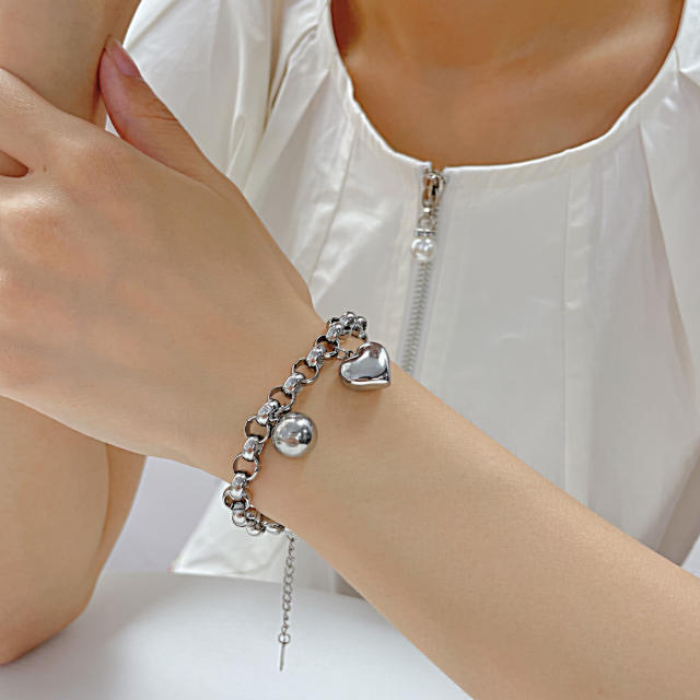 Chunky stainless steel bead heart charm bracelet