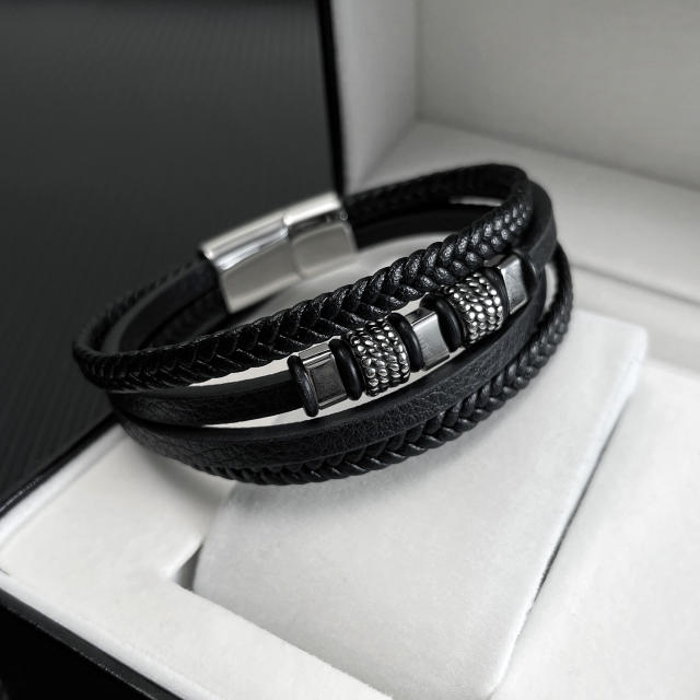 Vintage black color PU leather bracelet for men