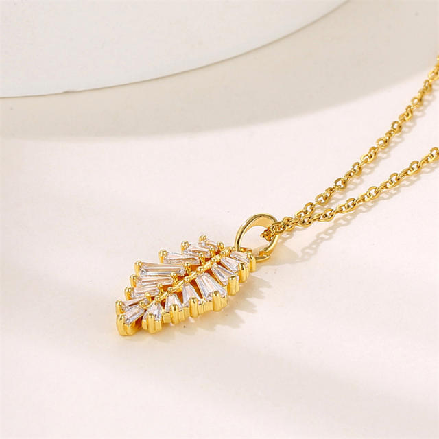 Amazon hot sale diamond leaf pendant stainless steel chain necklace
