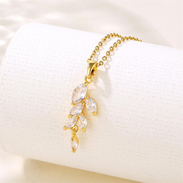 Chic diamond leaf pendant stainless steel chain necklace