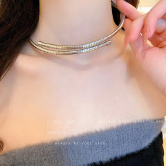 Chunky metal snake chain design choker bangle set
