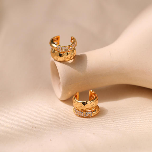 Elegant chunky diamond setting gold plated copper ear cuff