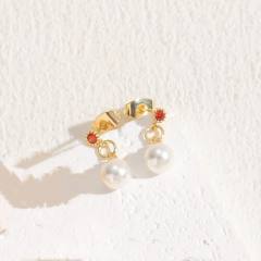 Delicate hot sale pearl copper earrings