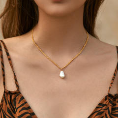 Baroque pearl diamond heart angel wing pendant gold plated copper necklace