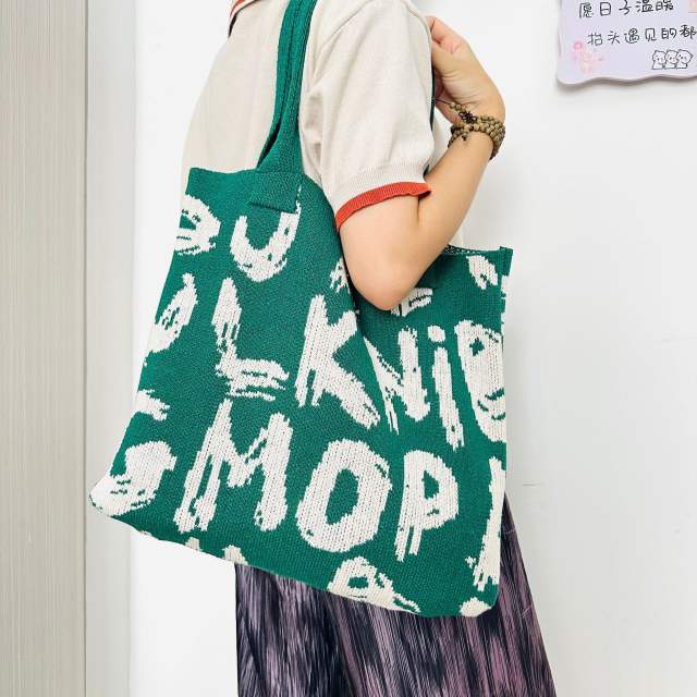 Korean fashion Letter pattern knitted tote bag