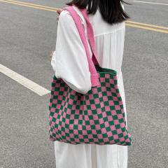 Vintage knitted checkered pattern large storage tote bag