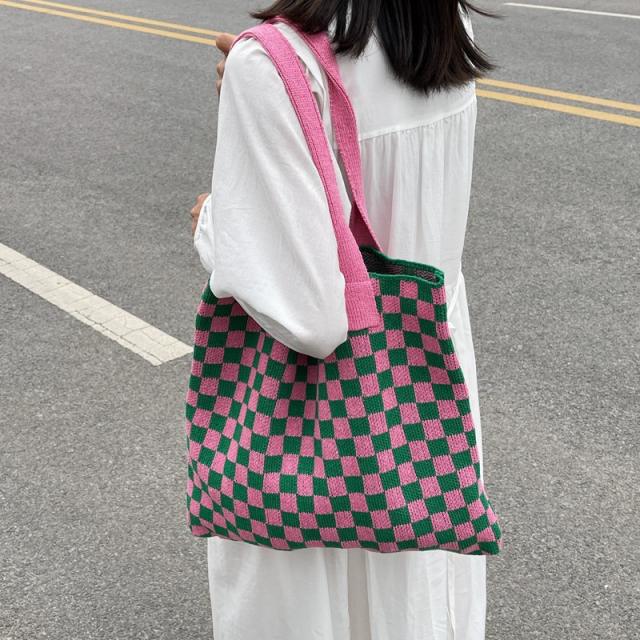 Vintage knitted checkered pattern large storage tote bag