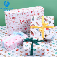 Romantic heart pattern gift wrapping paper