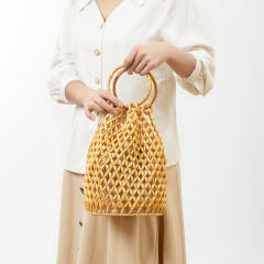Summer design handmade wood bead hoolow out bucket bag handbag