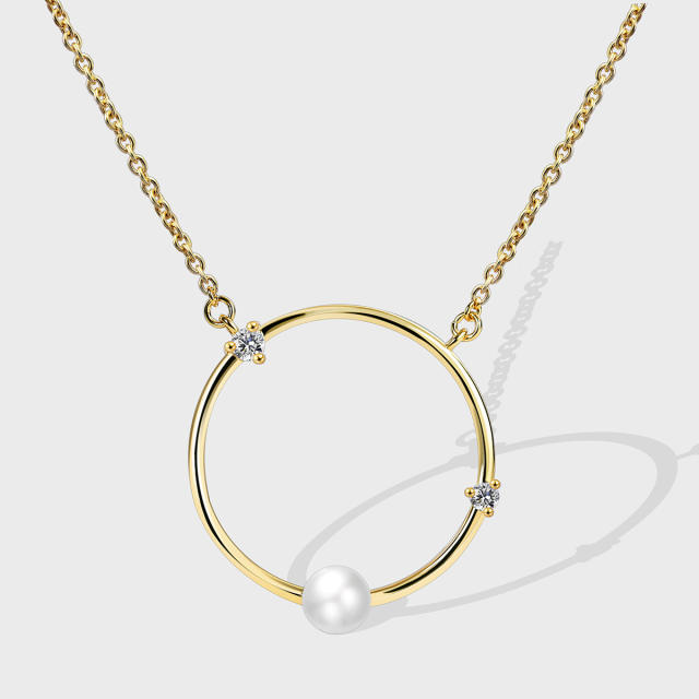 Simple circle pearl dainty necklace for women