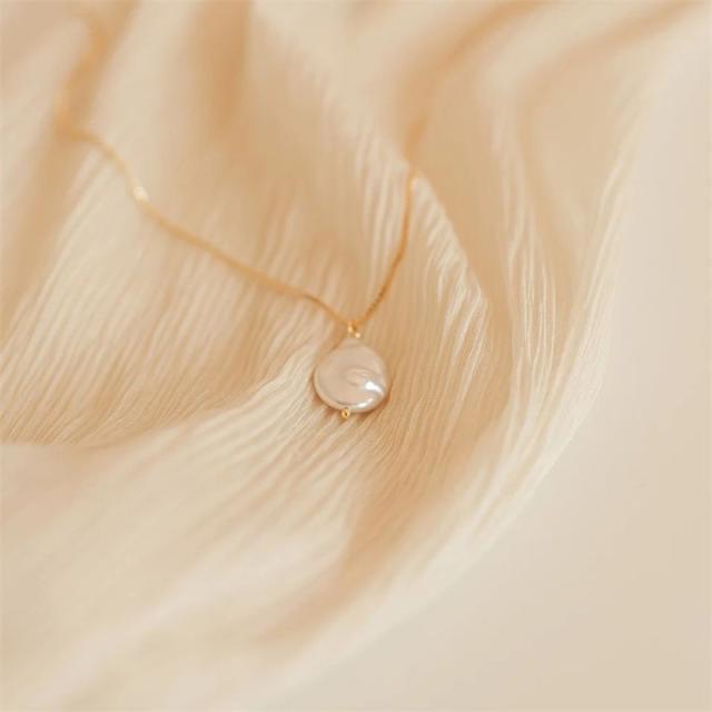 Dainty baroque pearl pendant stainless steel necklace