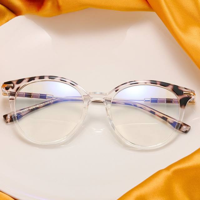 New design easy match women reading glasses