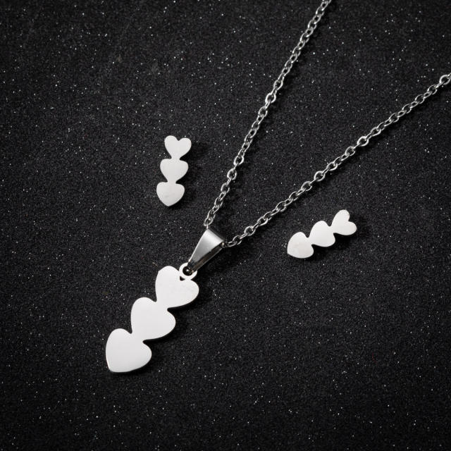 INS heart pendant dainty stainless steel necklace set