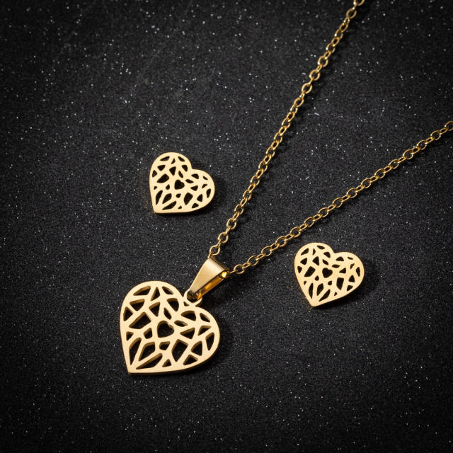 Concise hollow out heart pendant dainty stainless steel necklace set
