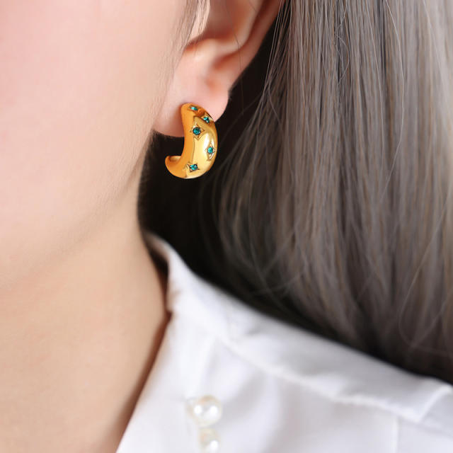 Vintage pearl stainless steel earrings for women