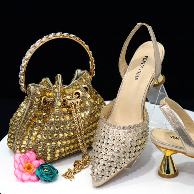 Luxury colorful rhinestone pave setting busket bat heels set