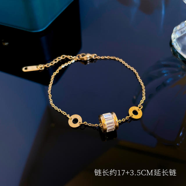 Korean fashion sweet smile face clover easy match stainless steel bracelet