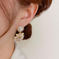 Luxury diamond snowflake gold plated copper earrings