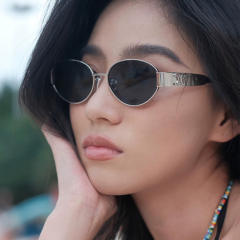 Vintage oval shape metal frame sunglasses