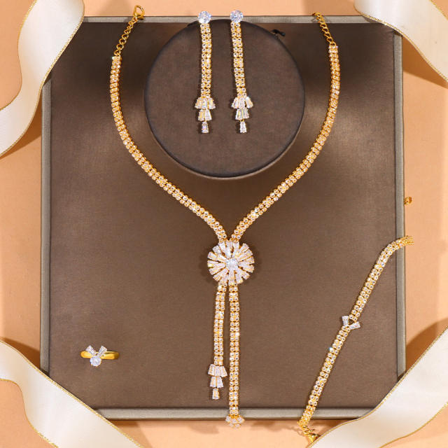 Delicate cubic zircon flower diamond necklace set