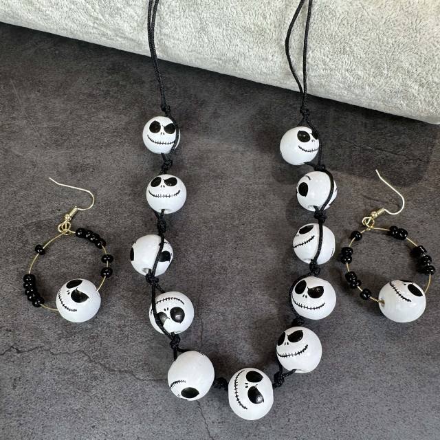 Halloween wood skull head necklace set