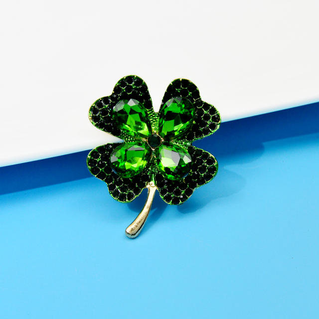 Green red crystal stone clover women brooch