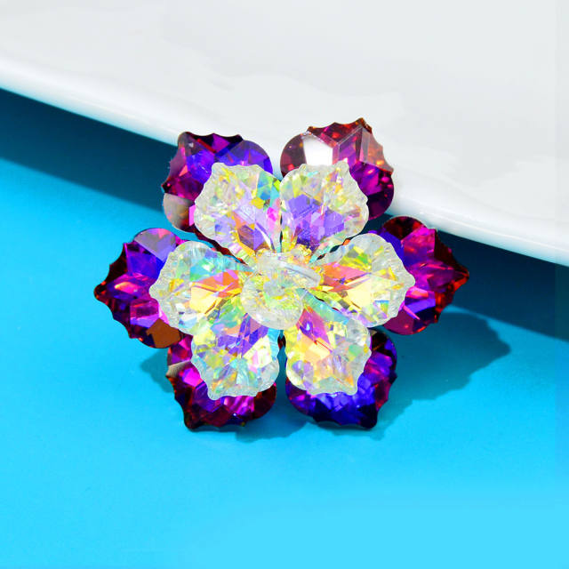 Fashionable colorful crystal flower elegant women brooch