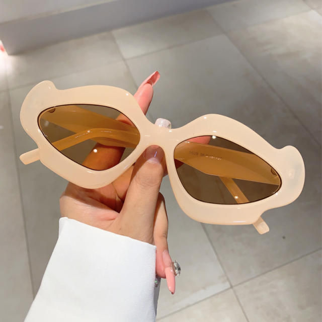 Personality unique shape Y2K popular sunglasses