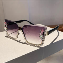 Luxury diamond rimless sunglasses