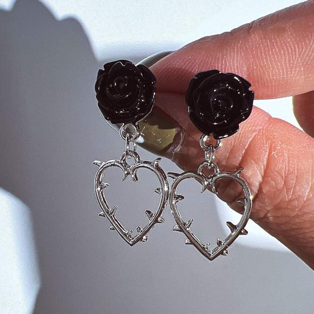 Y2K lava series heart star alloy earrings