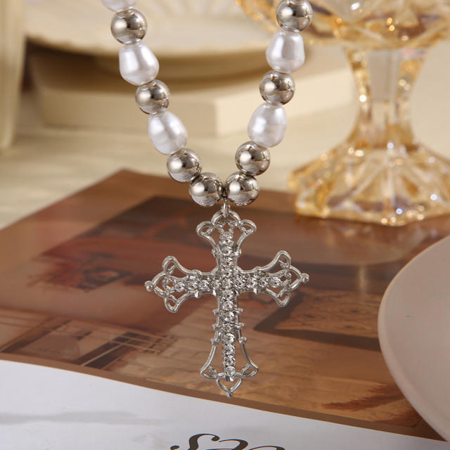 Y2K diamond cross pendant choker necklace