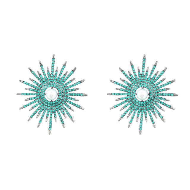 Delicate sun chunky studs earrings